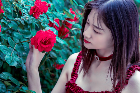 黄仁勋称赞DeepSeek：杭州是“中国硅谷”